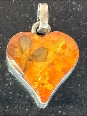 Vintage 925 Silver Stamped Heart Pressed Real Flowers Lucite Pendant